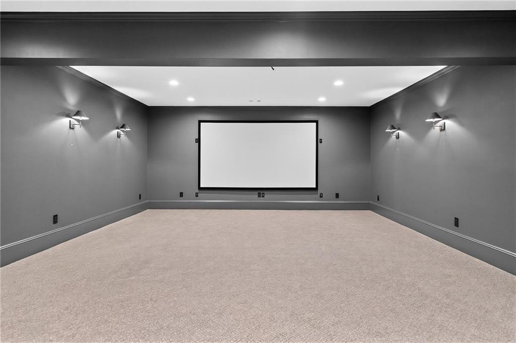 210 Manor Close Milton GA 30004