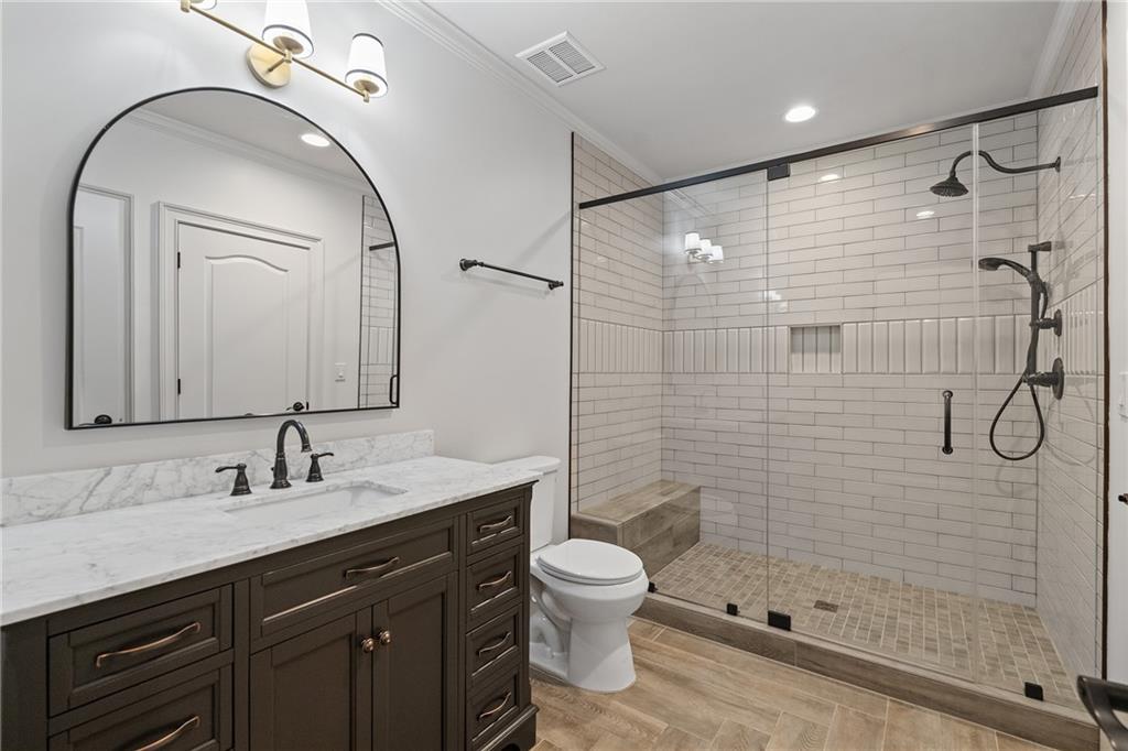 210 Manor Close Milton GA 30004