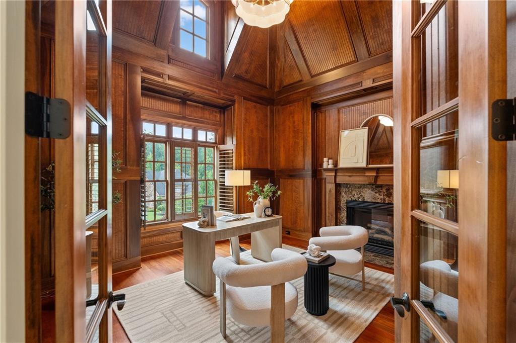 210 Manor Close Milton GA 30004