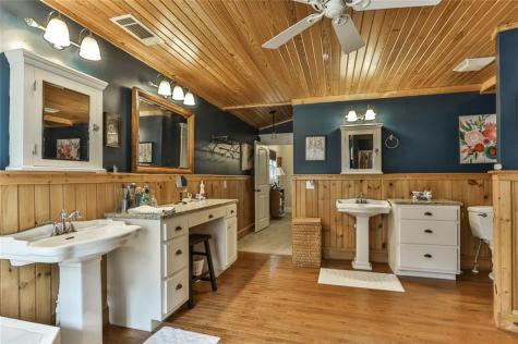 20 Palisade Drive Ellijay GA 30540