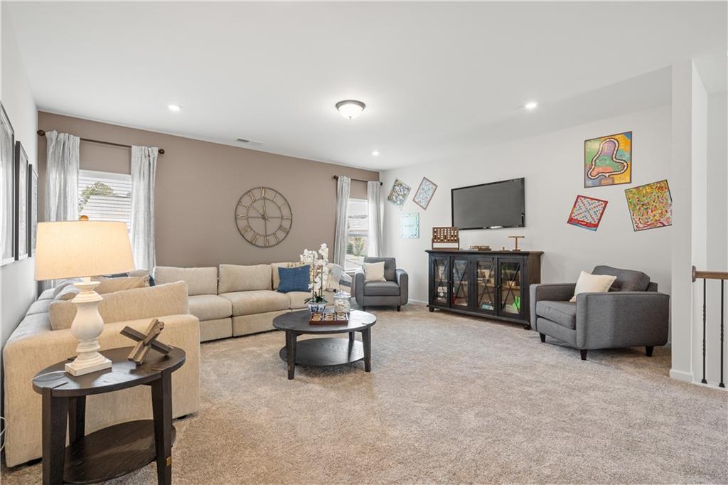 89 Willow Circle Rock Spring GA 30739