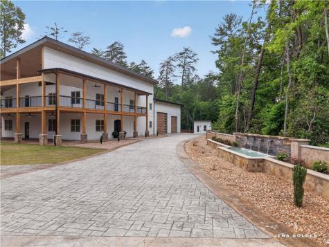 300 Mountain Ridge Drive Dahlonega GA 30533