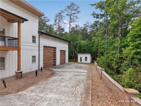 300 Mountain Ridge Drive Dahlonega GA 30533