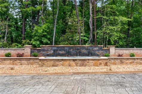 300 Mountain Ridge Drive Dahlonega GA 30533