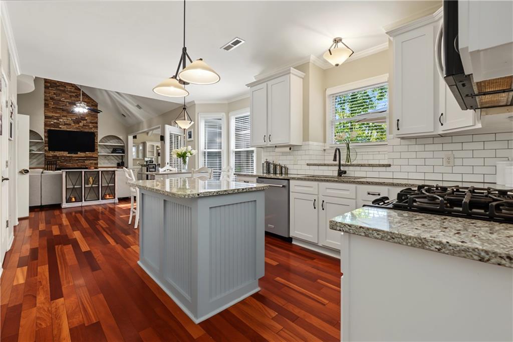 343 Ironhill Trace Woodstock GA 30189