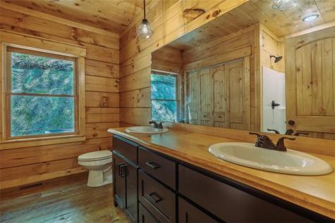 122 Laurel Creek Trail Blue Ridge GA 30513