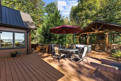 929 Overlook Road Blue Ridge GA 30513
