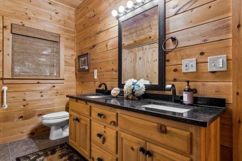 929 Overlook Road Blue Ridge GA 30513