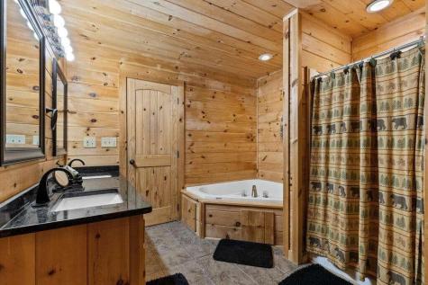929 Overlook Road Blue Ridge GA 30513