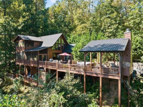 929 Overlook Road Blue Ridge GA 30513
