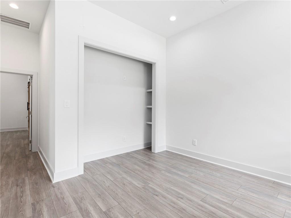 2879 Randall Street East Point GA 30344