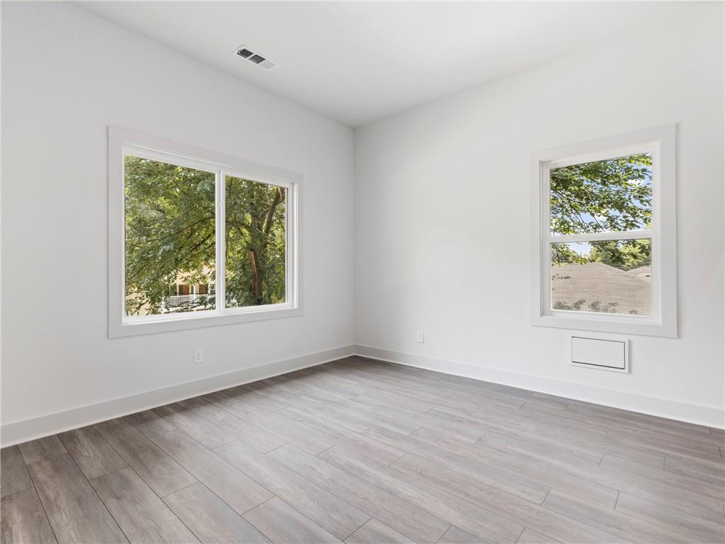 2879 Randall Street East Point GA 30344