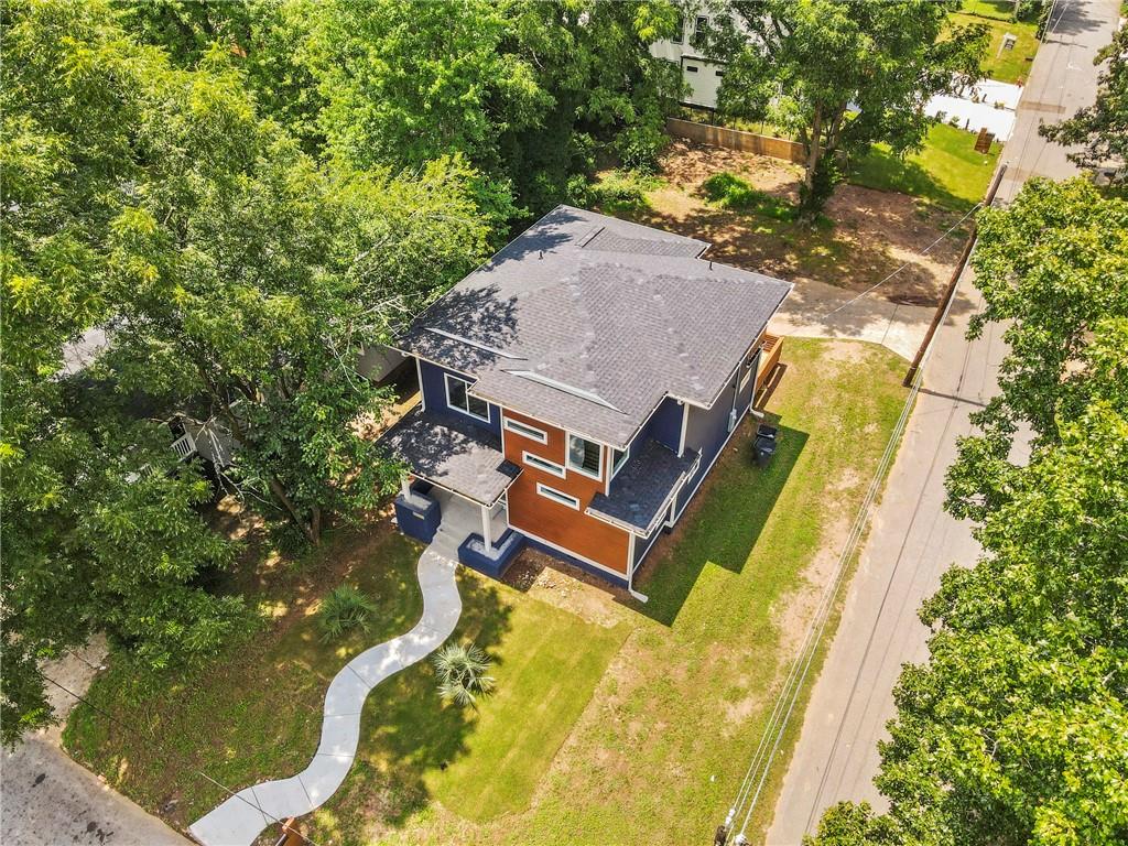 2879 Randall Street East Point GA 30344