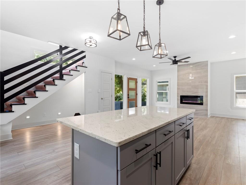 2879 Randall Street East Point GA 30344