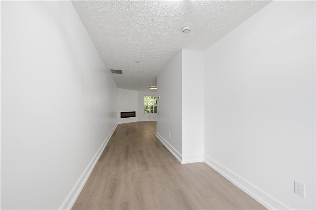 537 Shadow Valley Court Lithonia GA 30058
