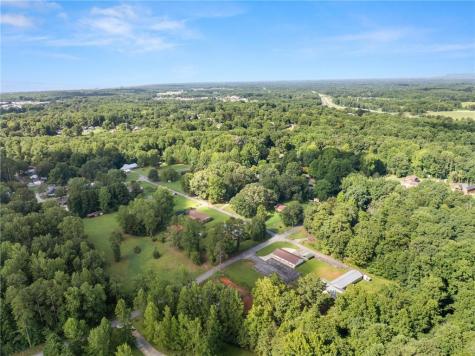 277 Yates Street Cornelia GA 30531