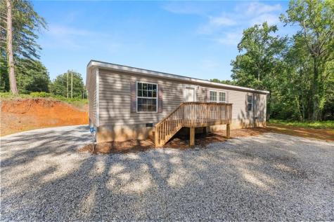 277 Yates Street Cornelia GA 30531