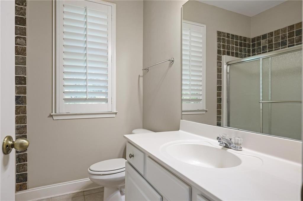 105 Peregrine Way NW Kennesaw GA 30144