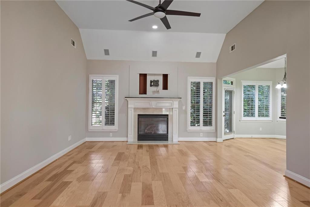 105 Peregrine Way NW Kennesaw GA 30144