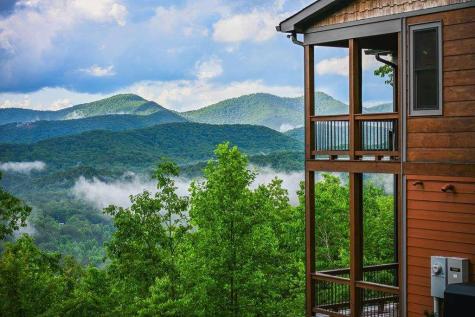 193 Pontoosuc Drive Mineral Bluff GA 30559
