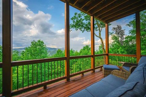 193 Pontoosuc Drive Mineral Bluff GA 30559