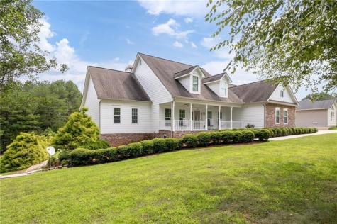 252 Longview Drive E Blairsville GA 30512