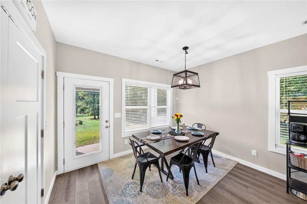 694 Railroad Avenue Comer GA 30629
