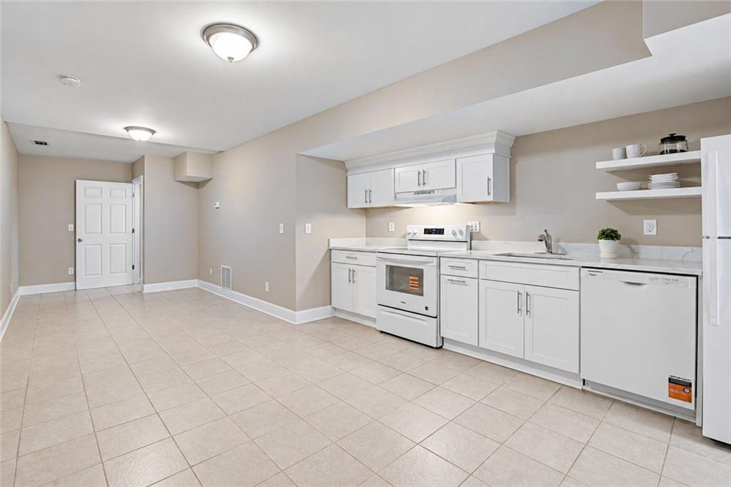 31 Huntwood Drive SE Smyrna GA 30082