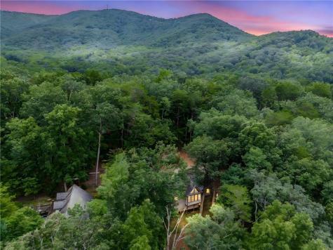 264 Fox Den Circle Jasper GA 30143