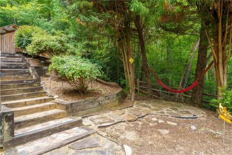 405 Donna Lee Lane Mineral Bluff GA 30559