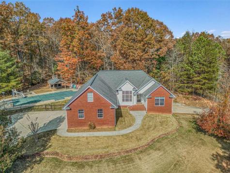 410 Crabapple Lane Ellijay GA 30540