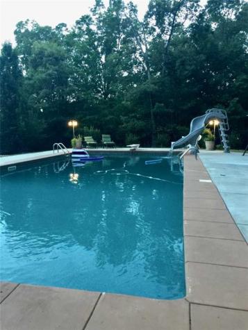 410 Crabapple Lane Ellijay GA 30540