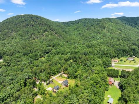 85 Deer Valley Estate Road Sautee Nacoochee GA 30571