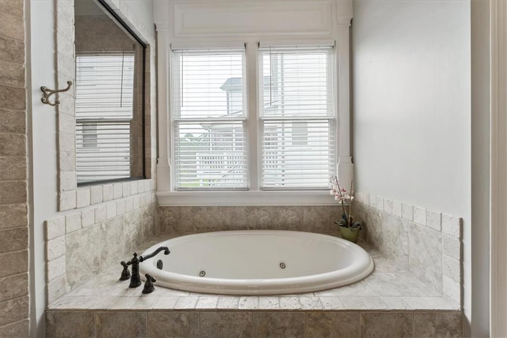 657 Dunbrody Drive Milton GA 30004
