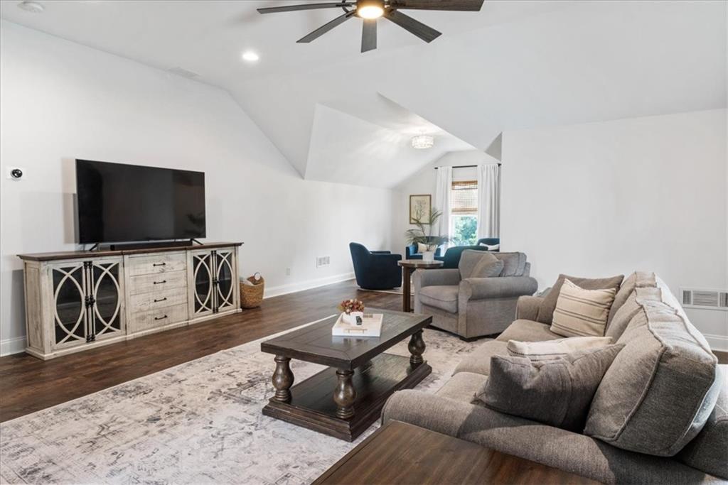 657 Dunbrody Drive Milton GA 30004