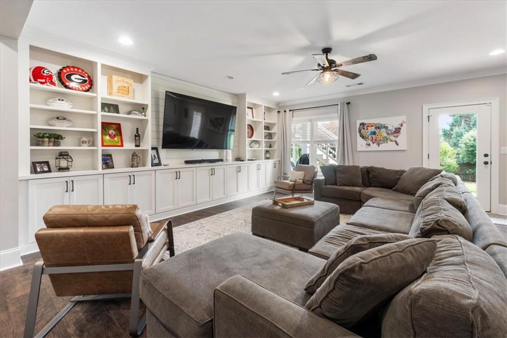 657 Dunbrody Drive Milton GA 30004