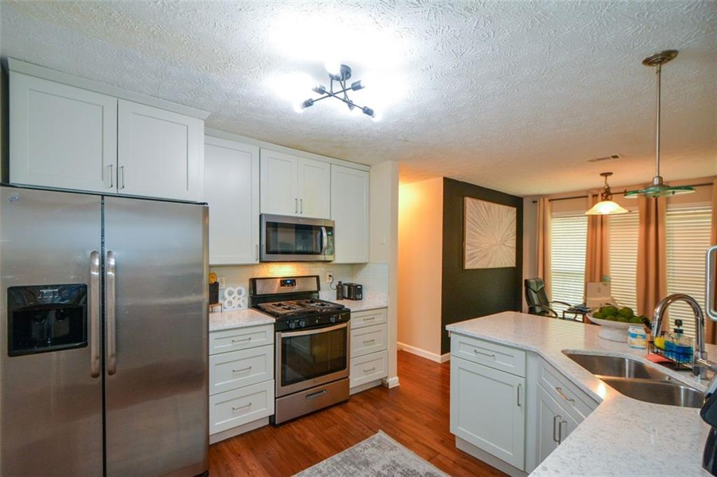 125 Verdon Hill Fayetteville GA 30215