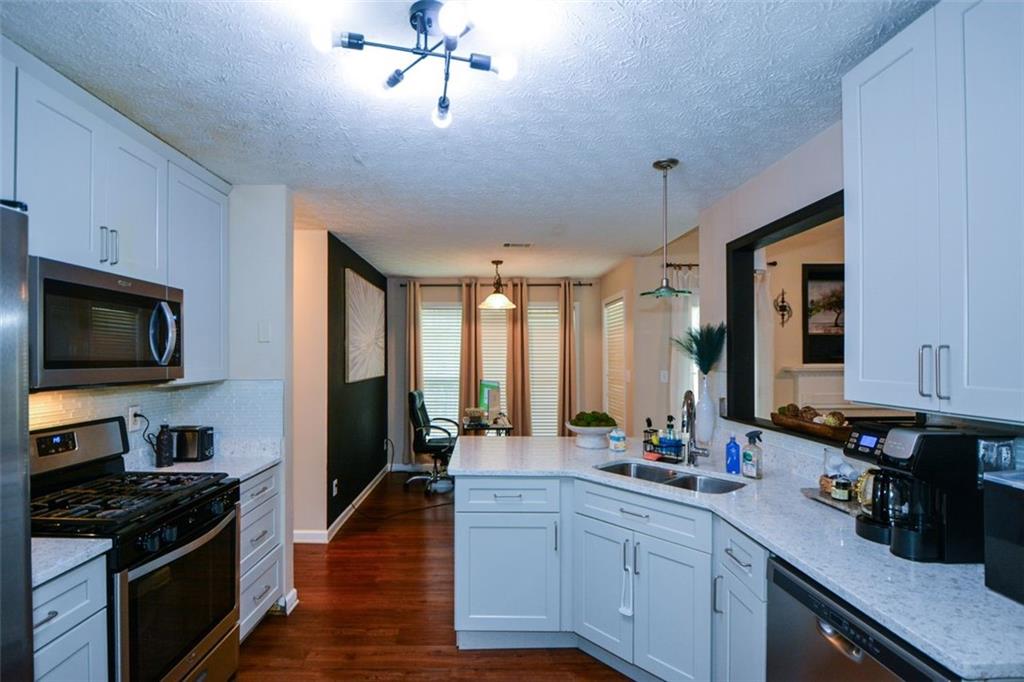 125 Verdon Hill Fayetteville GA 30215