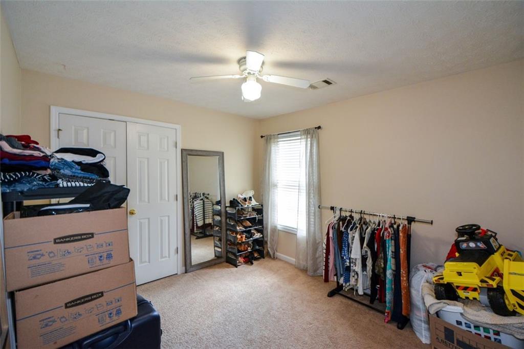 125 Verdon Hill Fayetteville GA 30215