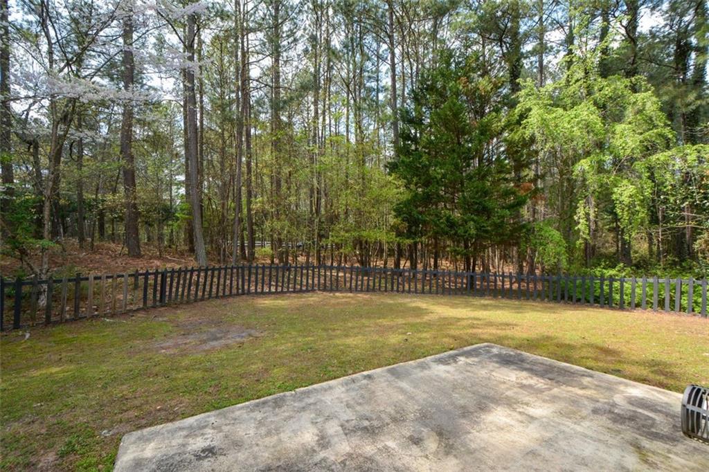 125 Verdon Hill Fayetteville GA 30215