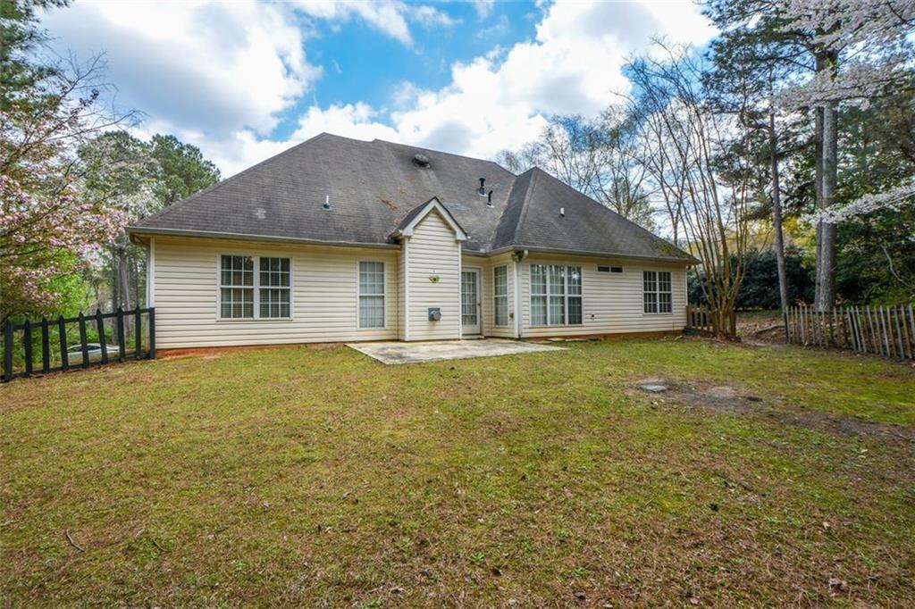 125 Verdon Hill Fayetteville GA 30215