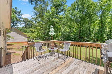 18 Chickasaw Trail Cleveland GA 30528