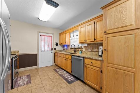 18 Chickasaw Trail Cleveland GA 30528