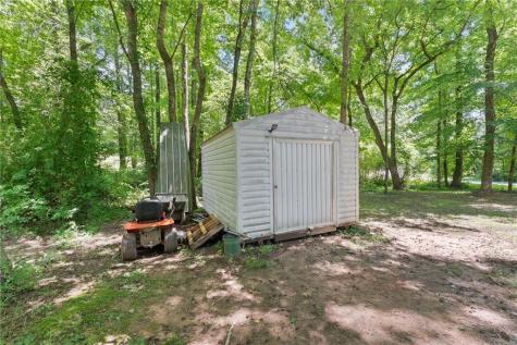 18 Chickasaw Trail Cleveland GA 30528