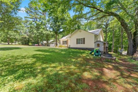 18 Chickasaw Trail Cleveland GA 30528