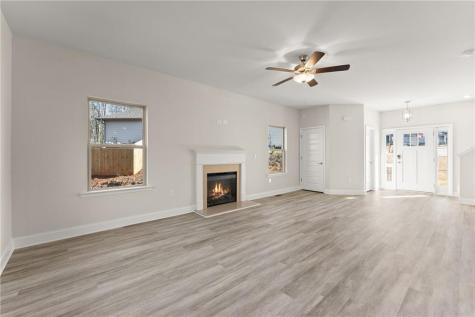 662 Forest Way Cornelia GA 30531