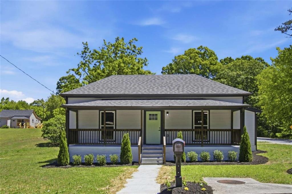 1737 Yellow Street Conyers GA 30012