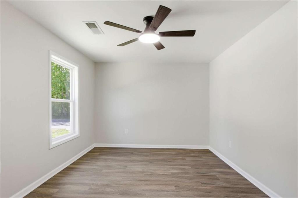 1737 Yellow Street Conyers GA 30012