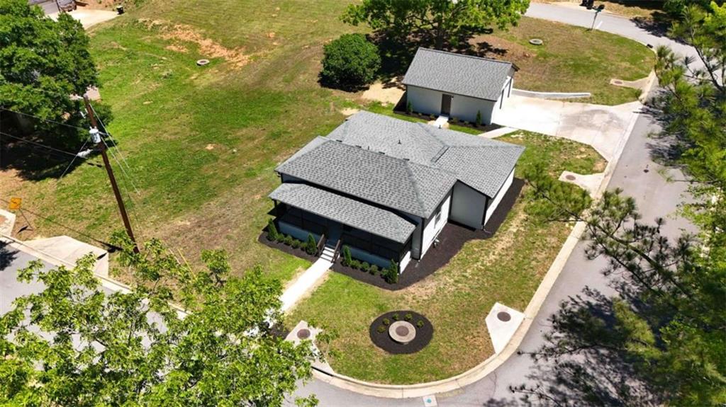 1737 Yellow Street Conyers GA 30012