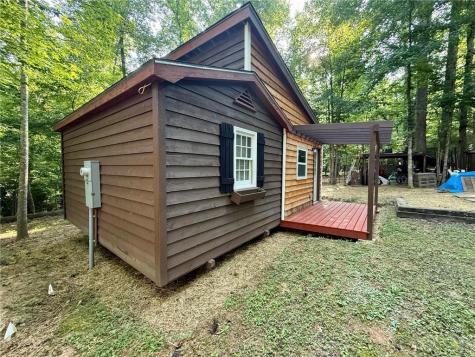 1125 Pecks Road Dahlonega GA 30533